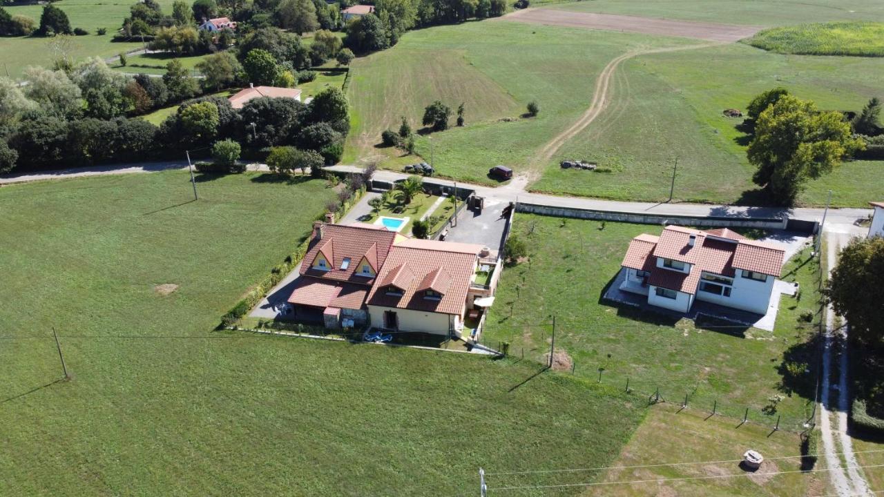 Ferienwohnung La Casita Del Abuelo Galizano Exterior foto