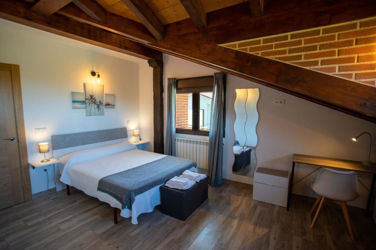 Ferienwohnung La Casita Del Abuelo Galizano Exterior foto